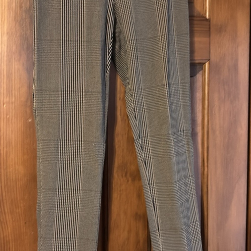 Calvin Klein Striped Black and Tan ankle length pants
